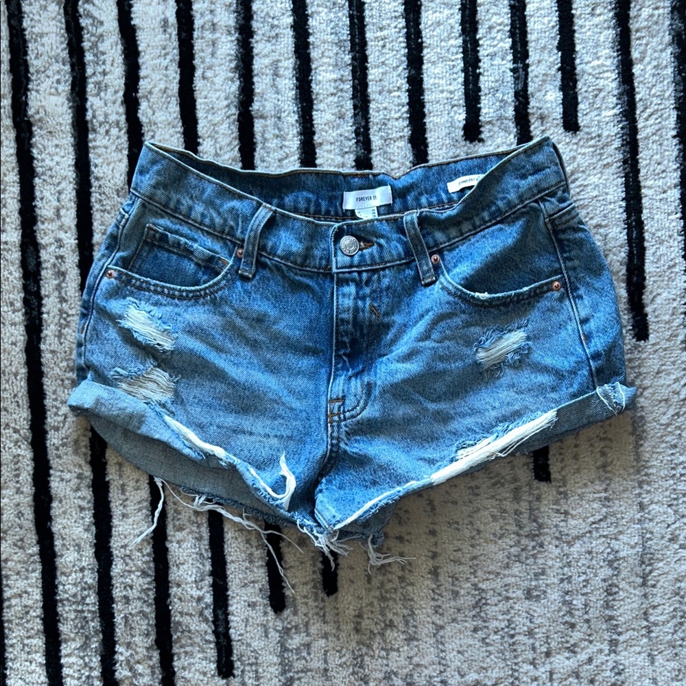 FOREVER 21 Distressed Blue Jean Shorts